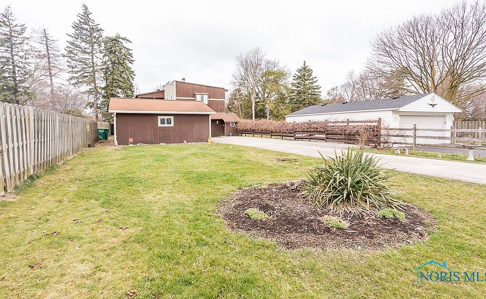 225 Hannum Ave, Rossford, OH 43460 Zillow