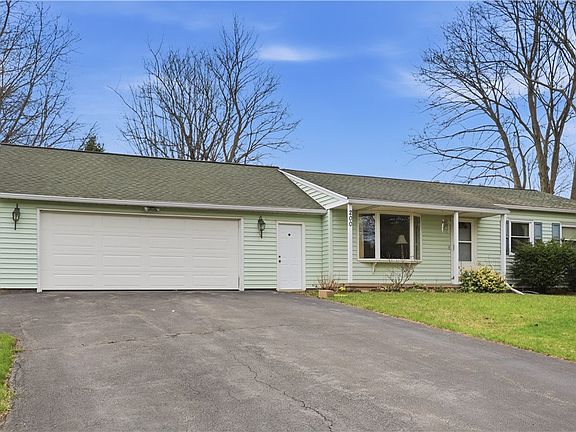 2nd image of 200 Mystic Ln