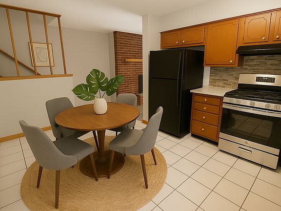3rd image of 716 Medford Dr #2
