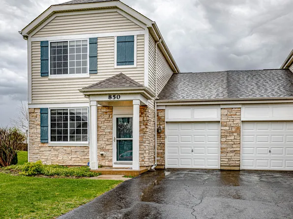 850 Daniel Dr, Minooka, IL 60447