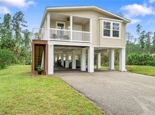 4690 26th Ave SE, Naples, FL 34117