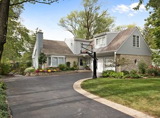 1570 Stratford Rd, Deerfield, IL 60015