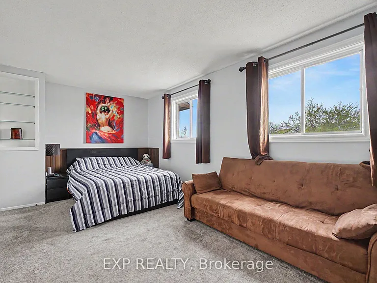 6461 Colony Sq — Photo 9