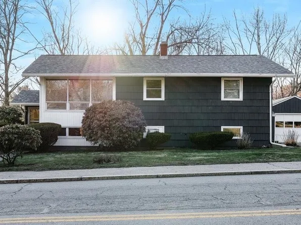 500 Mammoth Road, Manchester, NH 03104