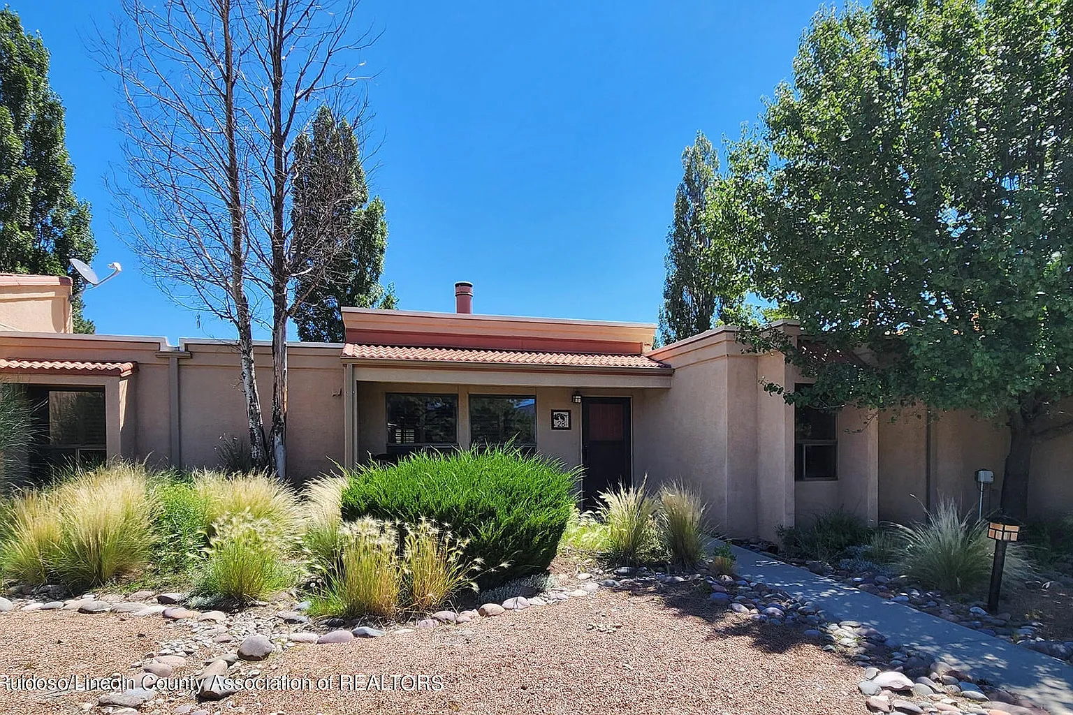 2 bed, 1241 sqft, $1,700 — Photo 1