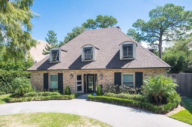 1st image of 427 Bellaire Dr