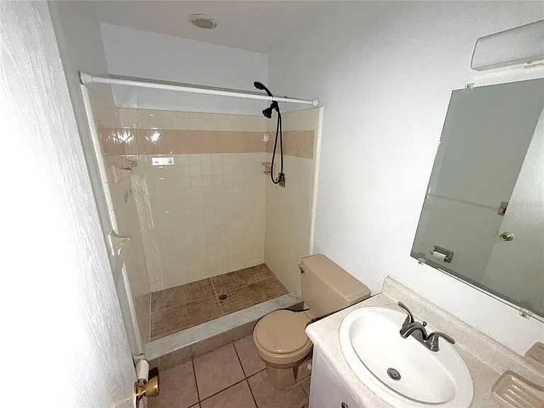 745 Whitewood Dr — Photo 8