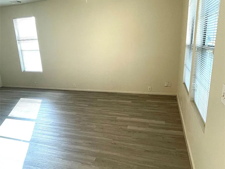 23623 Twisting Falls Dr — Photo 9