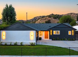 10211 Roscoe Blvd, Sun Valley, CA 91352