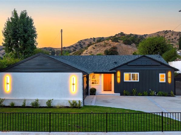 10211 Roscoe Blvd, Sun Valley — photo 1