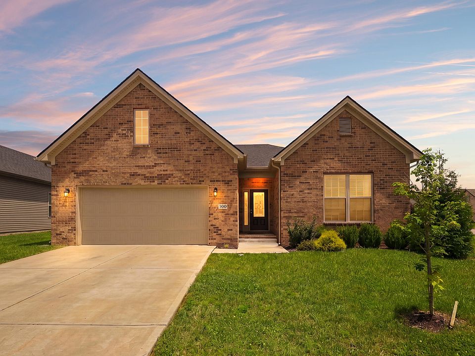 1st image of 100 Little Leaf Dr