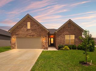 100 Little Leaf Dr, Nicholasville, KY 40356