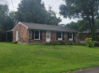 7410 Maurer Ln, Louisville, KY