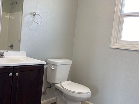 5th image of 601 N Tehama St #6