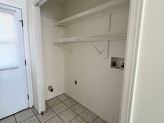 4th image of 509 Landview Dr Unit B