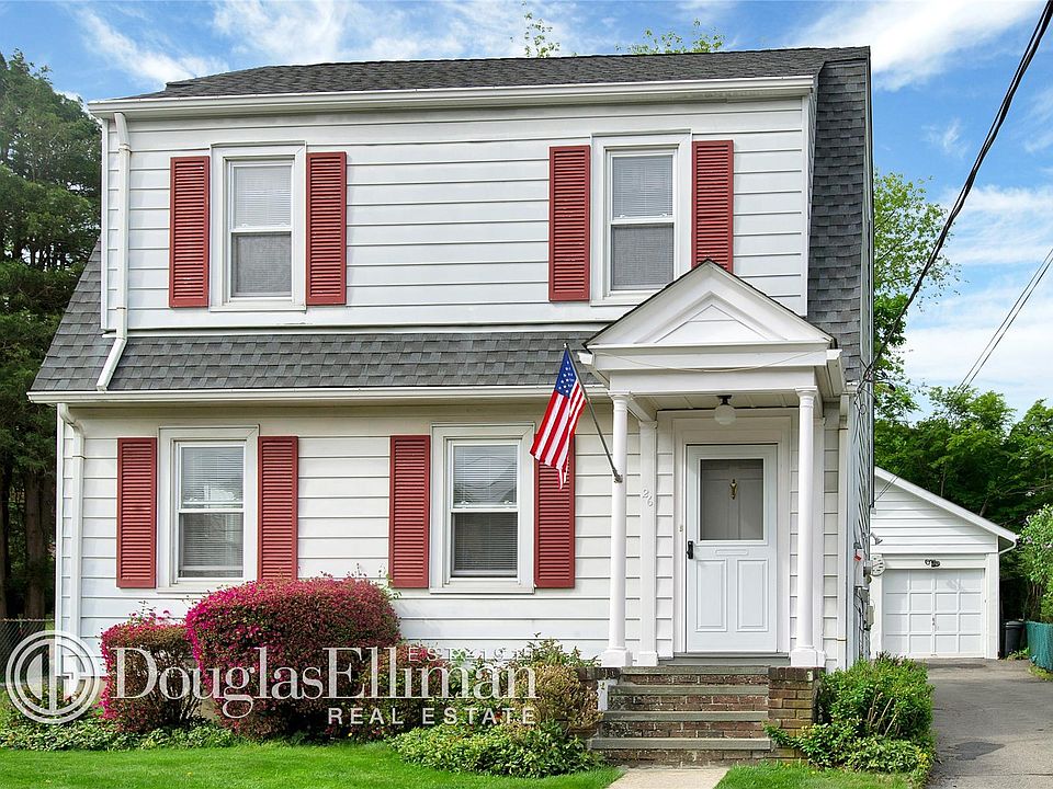 1st image of 26 Hudson Ave