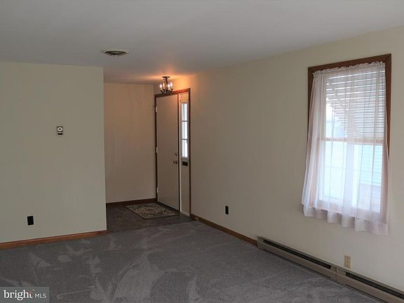 3rd image of 11221 Greenmount Ave
