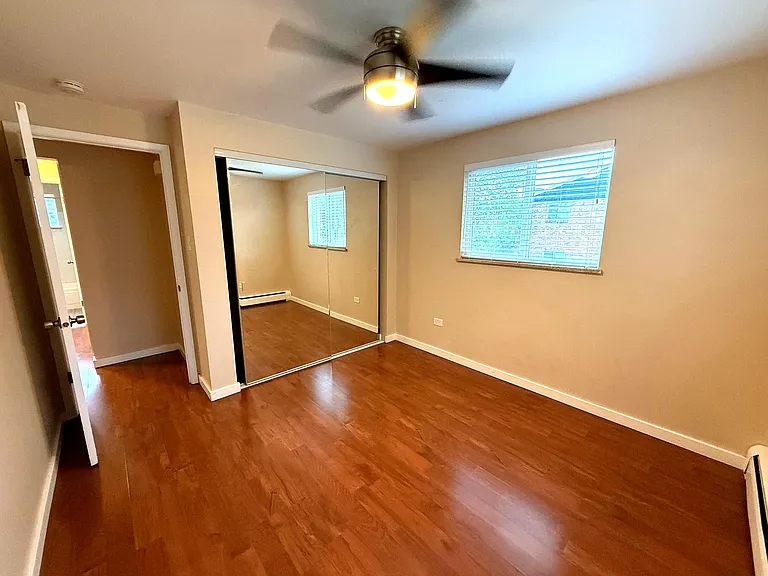 2336 S Linden Ct #D — Photo 8