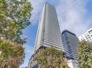 501 Yonge St #3001, Toronto, ON M4Y 1X9