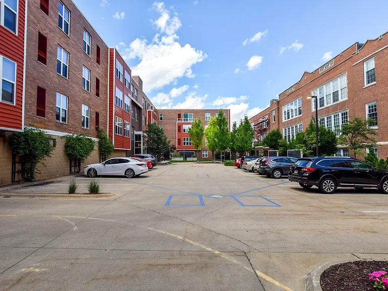 Longfellow Lofts — Photo 18