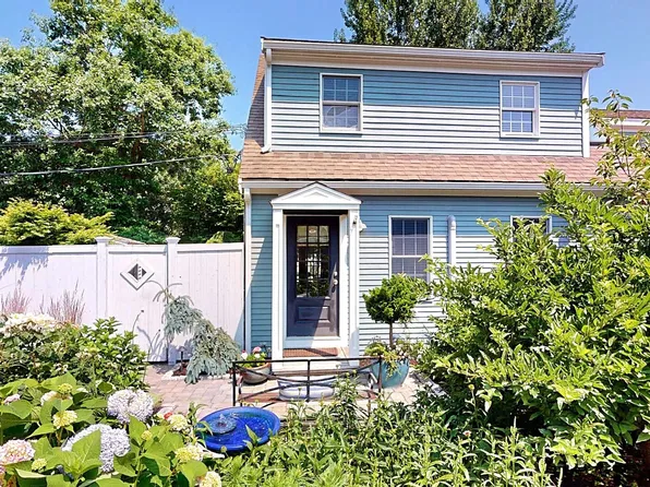 33B Conwell Street UNIT 1, Provincetown, MA 02657