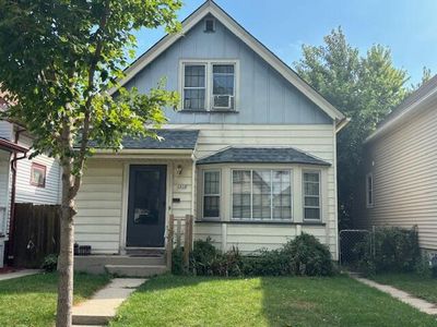 2834 South 8th STREET, Milwaukee, WI, 53215