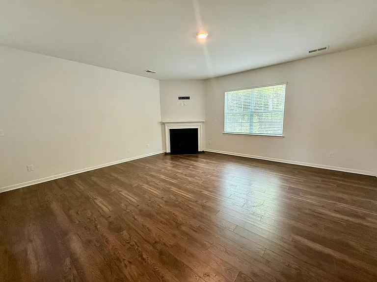 13023 Newburgh Green Dr — Photo 12