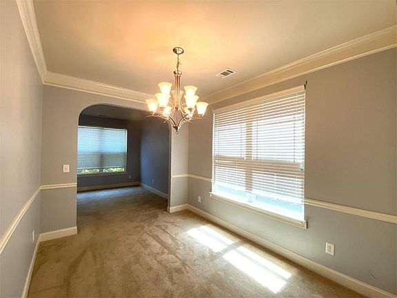 3rd image of 1541 Scenic Pines Dr
