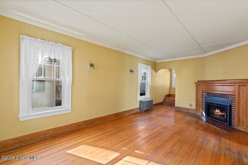 4th image of 1079 Van Antwerp Road