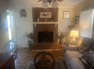 811 S Parker Church Rd, Raeford, NC 28376