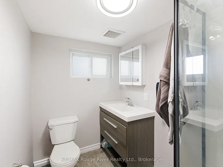 599 Otonabee Dr #2 — Photo 17