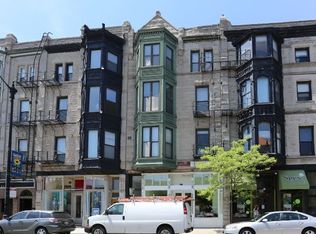 2142 N Halsted St #R3, Chicago, IL 60614