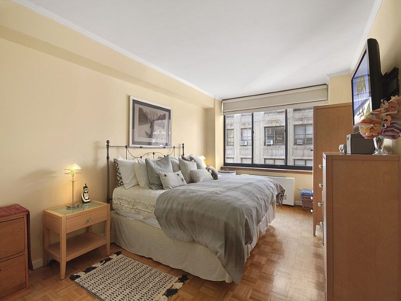 1st image of 250 W 89th St APT 11G