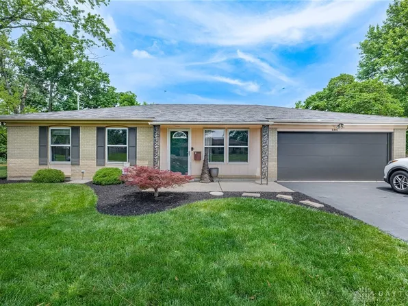 2201 Bellsburg Dr, Dayton, OH 45459