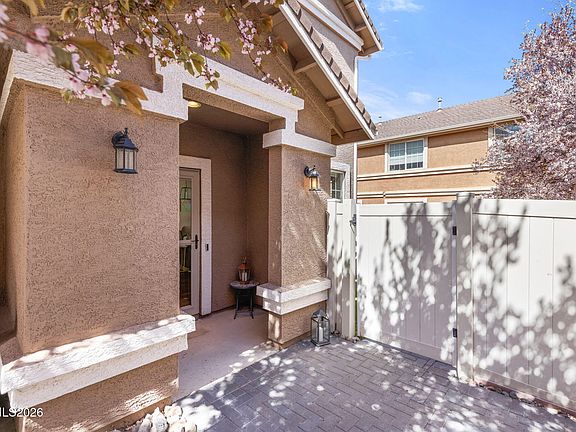 3rd image of 1813 Stetson Dr