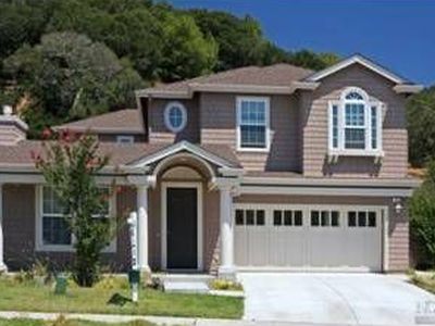 19 Hollyleaf Way, Novato, CA, 94949