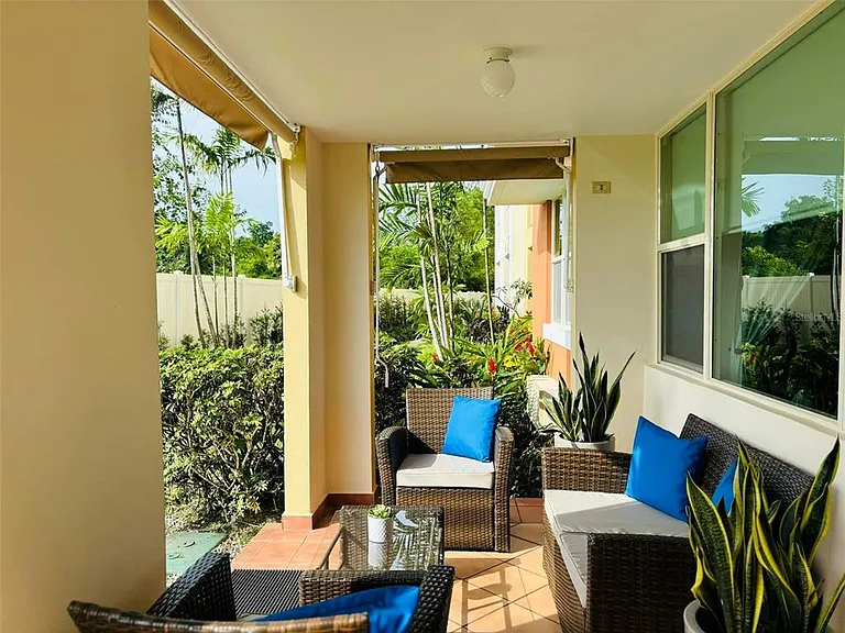 1 Cond Puerta Del Mnr — Photo 41