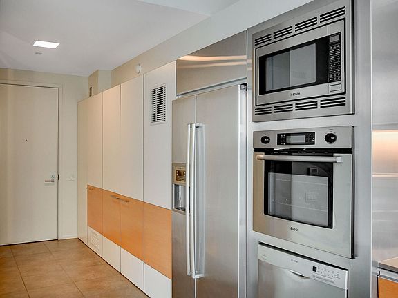 4th image of 3726 Las Vegas Blvd S Unit 1009