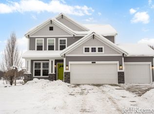 6126 S Costner Ct SE, Caledonia, MI 49316