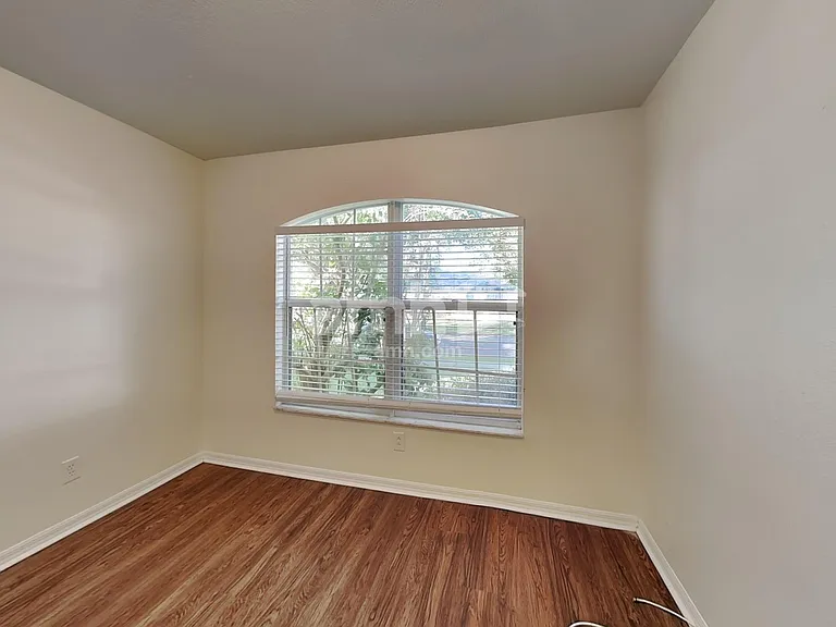 4528 Portobello Cir — Photo 14