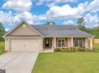 733 River Mist Cir, Jefferson, GA 30549