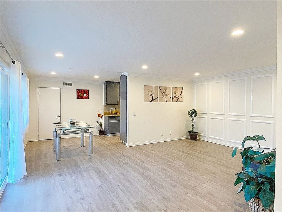 1st image of 1008 Harrington Way