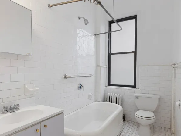 255 West 84th Street image 12 of 31