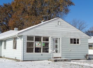 4700 W 89th Pl, Hometown, IL