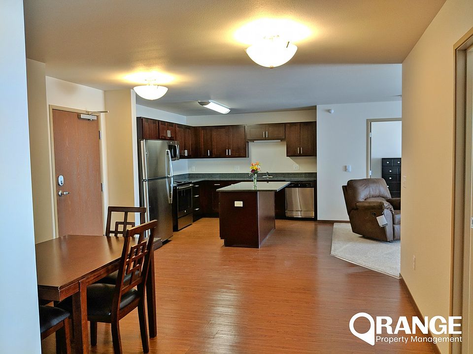 1st image of 1218 N Main St APT 407