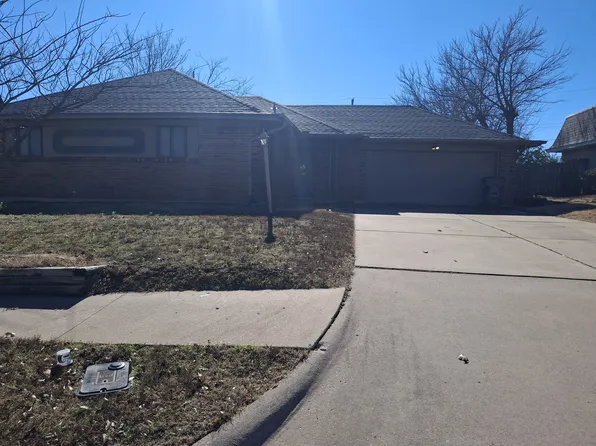 5106 NW Cherry Ave, Lawton, OK 73505