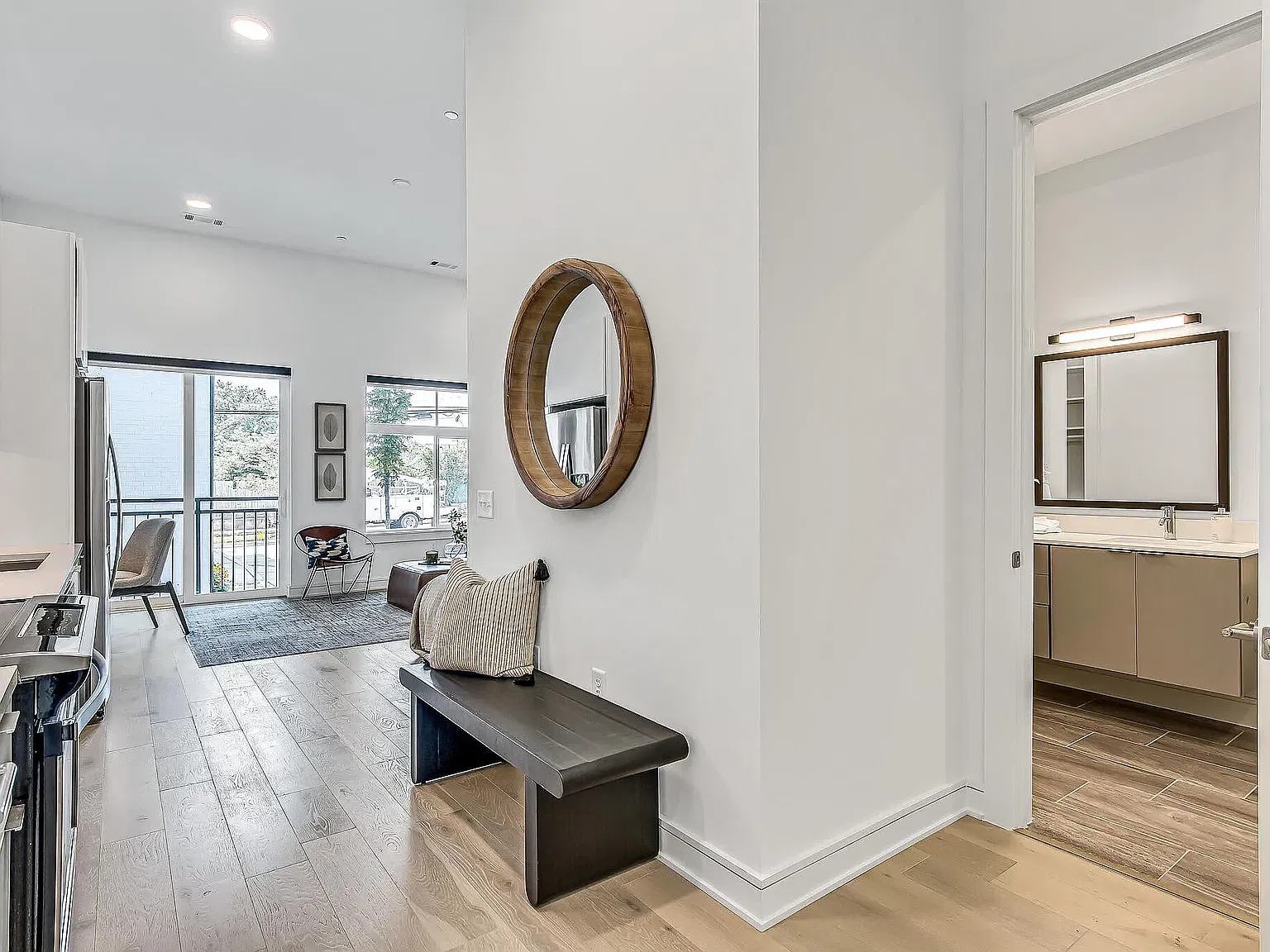 Studio, 545 sqft, $1,500 — Photo 4