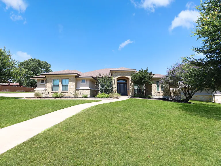 2515 Alpine Fir Dr — Photo 1