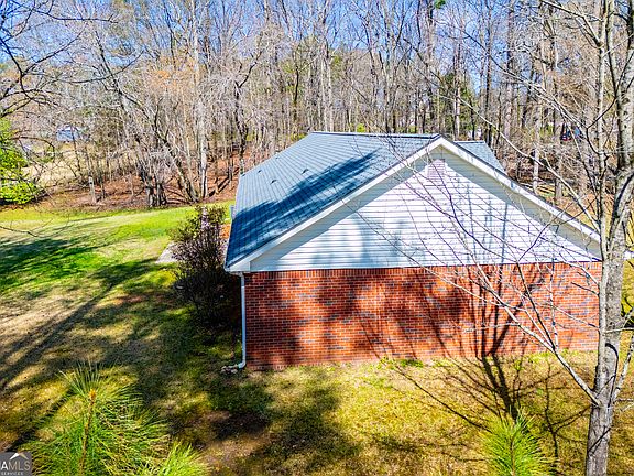 4th image of 920 Courthouse Rd