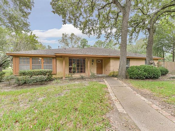 3rd image of 14503 Sunset Valley Dr